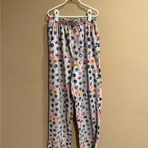 Boys NBA brand pajama pants in excellent condition, size large (14/16)